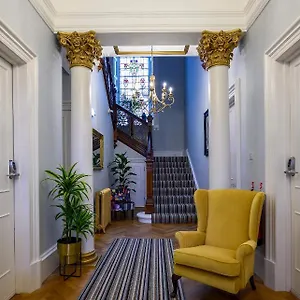 The Clarendon Hotel